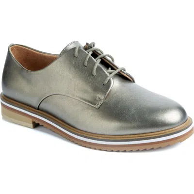 Me Too Flynt Lace Up Derby In Shitake