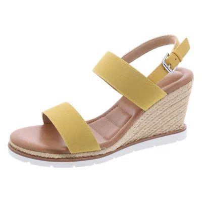 Me Too Gaby 15 Womens Faux Leather Espadrille Wedge Sandals In Yellow