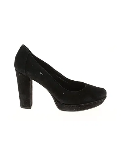 Pre-owned Me Too Heels In Black
