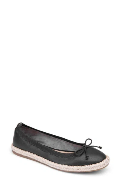 Me Too Kinsley Espadrille Ballet Flat In Black Smooth