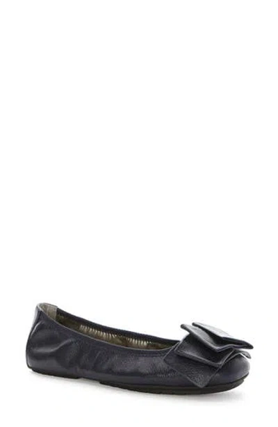 Me Too 'lilyana 2.0' Flat In Blue