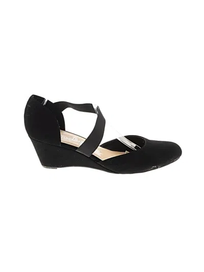 Pre-owned Me Too Wedges In Black