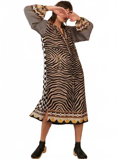 Me369 Women's Amelie Dress In Urban In Brown