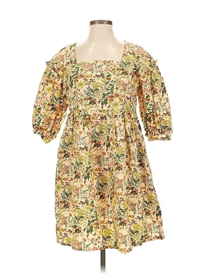 Pre-owned Meadows Casual Dress In Yellow