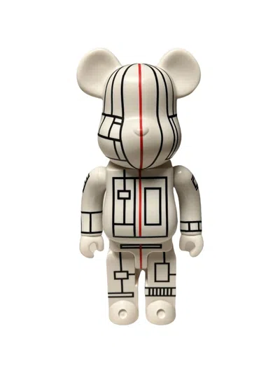 Medicom Toy X World Wide Tour Futura 400% Figure In White