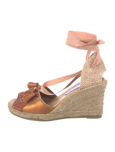 Pre-owned Meher Kakalia Sequins Graphic Print Pumps In Multi