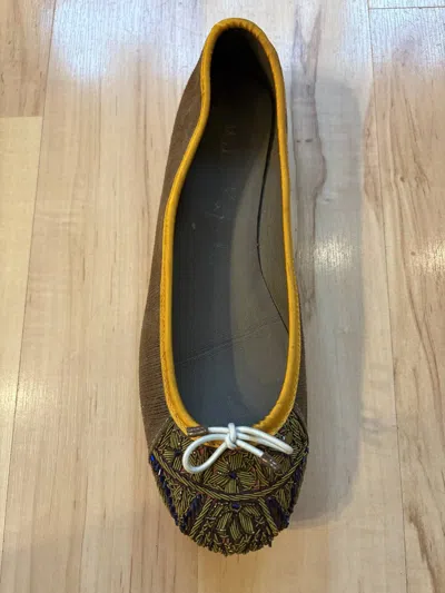 Meher Kakalia Women Bizi Ballet Shoes In Olive In Green