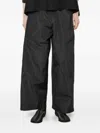 Meimeij Pleated-panel Trousers In Black