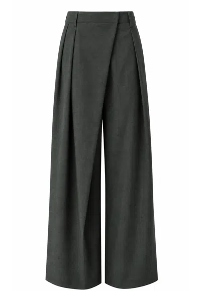 Meimeij Trousers  In Black