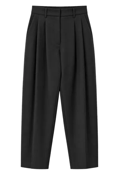 Meimeij Trousers  In Black