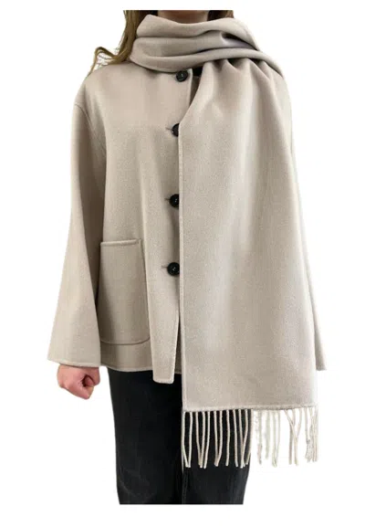 Meimeij Woman  With Contrast Buttons In Metallic