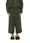 Meimeij Women's Trousers  In Green