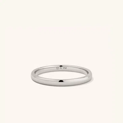 Mejuri 2mm Curve Band In White