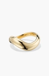 Mejuri Dôme Figure Ring In Gold