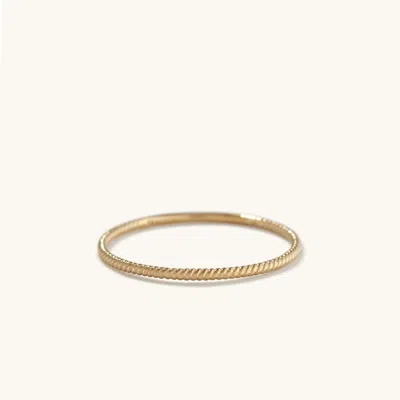 Mejuri Twist Ring In Yellow