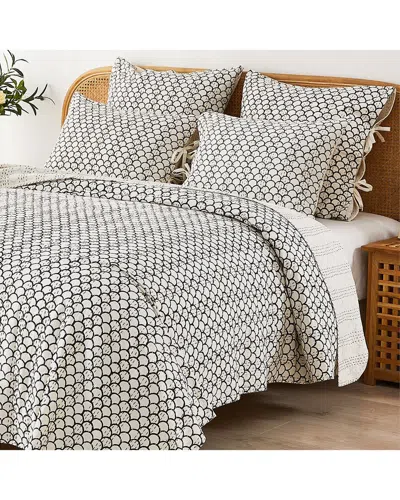 Melange Mélange Home Hand-stitched Scallop Kantha Coverlet In Blue