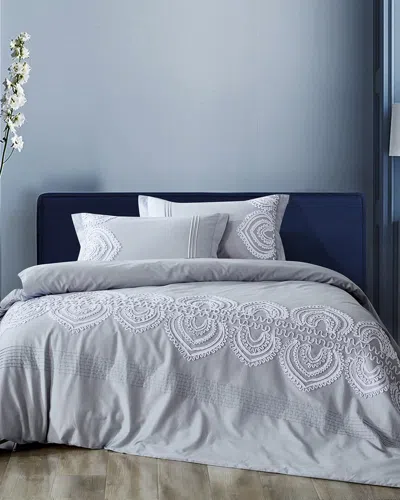 Melange Padma Embroidery Duvet Set
