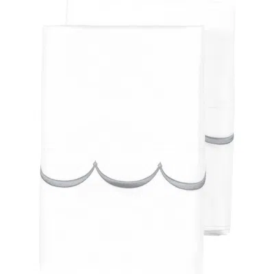 Melange Home Scalloped Edge Embroidered 600 Thread Count Pillowcases In White/grey