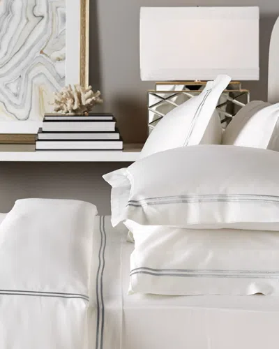 Melange Home Two Stripe 600 Thread Count Cotton Duvet Set In White