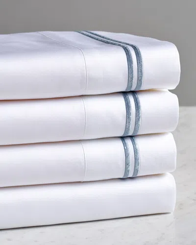 Melange Home Two Stripe 600 Thread Count Cotton Pillowcases In White