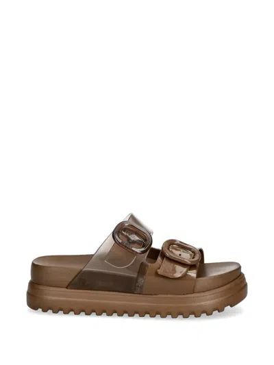 Melissa Cozy Buckle-fastening Sandals In Brown