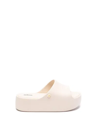 Melissa Beige Free Platform Slides