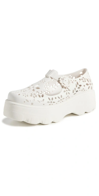 Melissa White Kick Off Lace Oxfords In Aq881 White