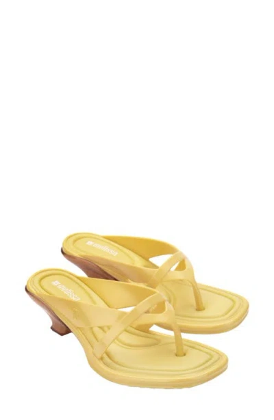 Melissa Layla Flip Flop In Yellow