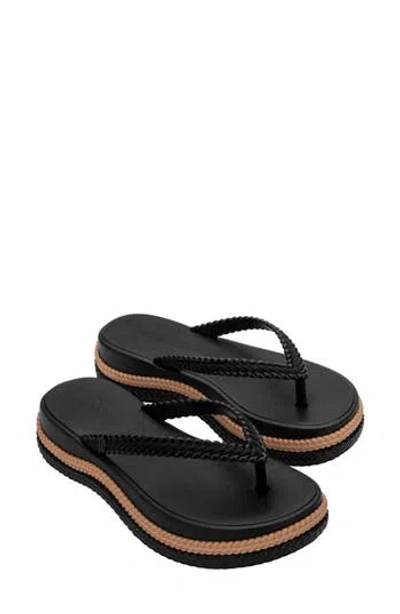 Melissa Leblon Platform Flip Flop In Black/beige