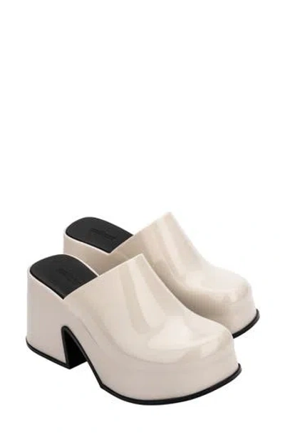 Melissa Mia Platform Mule In Beige/ Black