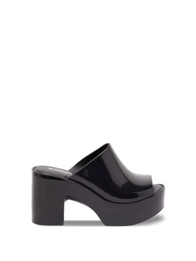 Melissa `mule Hype` Sandals In Black