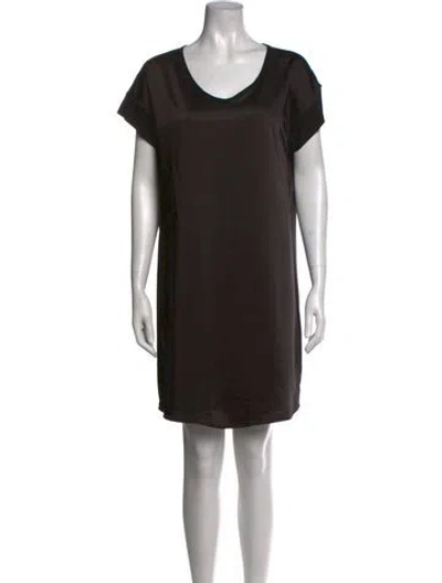 Pre-owned Melissa Nepton Scoop Neck Knee-length Dress In Black