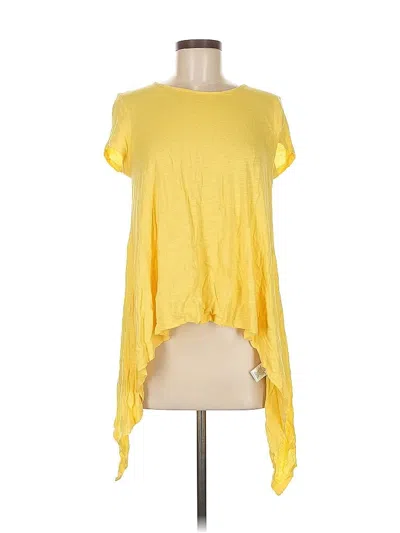 Pre-owned Melissa Paige Short Sleeve T-shirt In Yellow