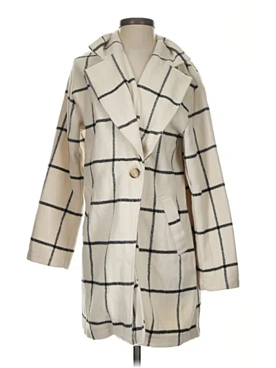 Pre-owned Melloday Coat In Ivory