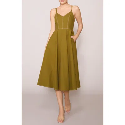 Melloday Contrast Stitched Poplin Midi Dress In Green