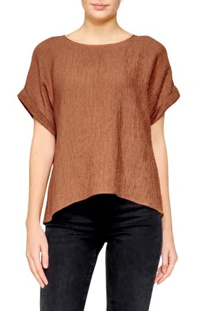Melloday Cuffed Short Sleeve Plissé Top In Rust