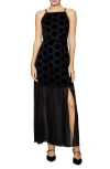 Melloday Lace Overlay Sleeveless Gown In Black
