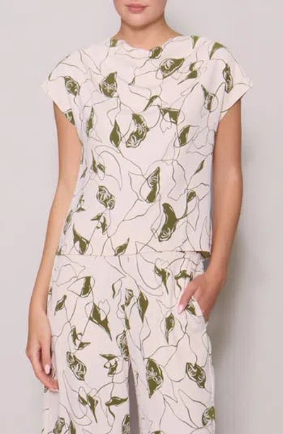 Melloday Luxe Crepe Short Sleeve Top In Multi