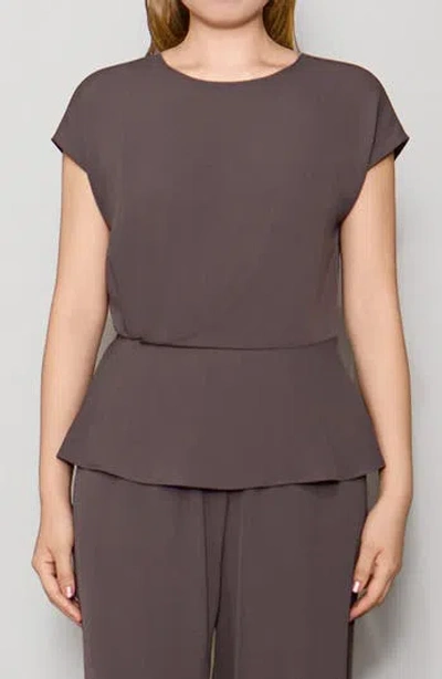 Melloday Short Sleeve Gathered Peplum Top In Brown