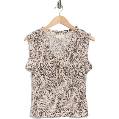 Melloday Sleeveless Smocked Top In White Black Print