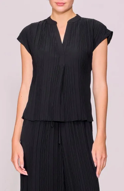 Melloday Twist Pleat Top In Black