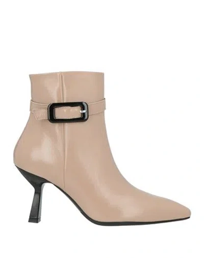 Melluso Woman Ankle Boots Light Brown Size 6 Leather In Neutral