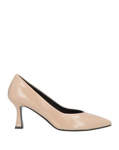 Melluso Woman Pumps Beige Size 9 Leather In Neutral
