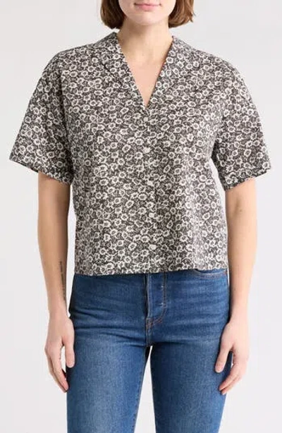 Melrose And Market Camp Shirt In Black- Ivory Sketch Blossom