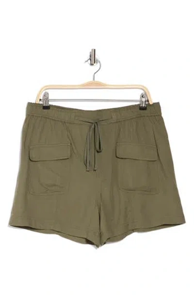 Melrose And Market Drawstring Cargo Shorts In Olive Kalamata