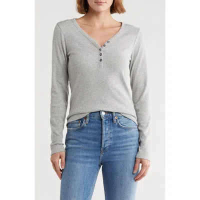 Melrose And Market Long Sleeve Henley In Gray