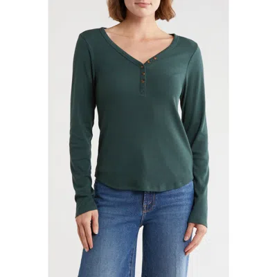 Melrose And Market Long Sleeve Henley In Green