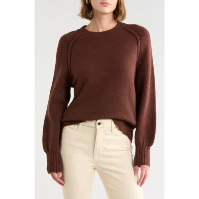 Melrose And Market Long Sleeve Raglan Crew Sweater In Brown