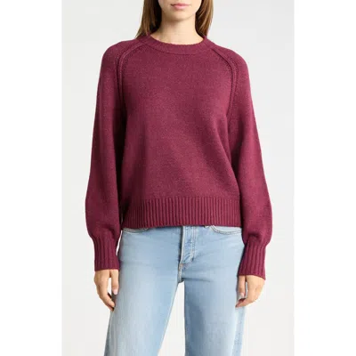 Melrose And Market Long Sleeve Raglan Crew Sweater In Burgundy