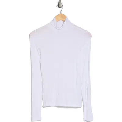 Melrose And Market Long Sleeve Turtleneck In White